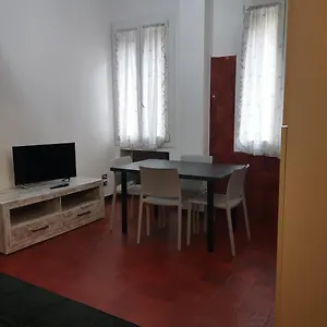 https://res-clara.hotelinveneto.com