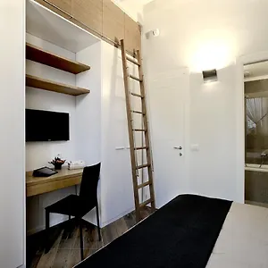 Apartment Antiche Residenze Romane Navona