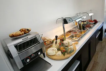 Sotel Nomentana Roma מלון